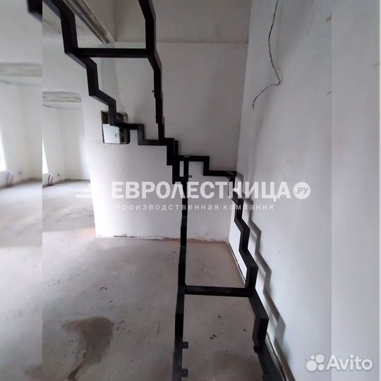 Лестница в дом / лестница на заказ
