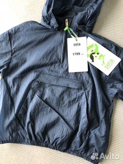 Ветровка для мальчика 104 новая