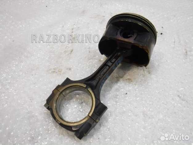 Поршень с шатуном Субару