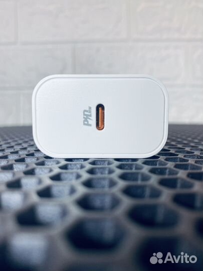 Быстрая зарядка на iPhone 20w