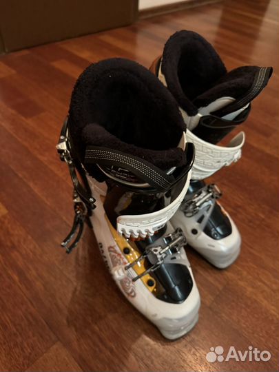 Сноубордические ботинки женские 39