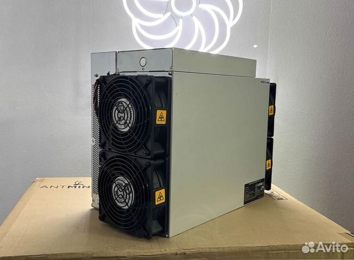 Асик AntMiner S21 188T