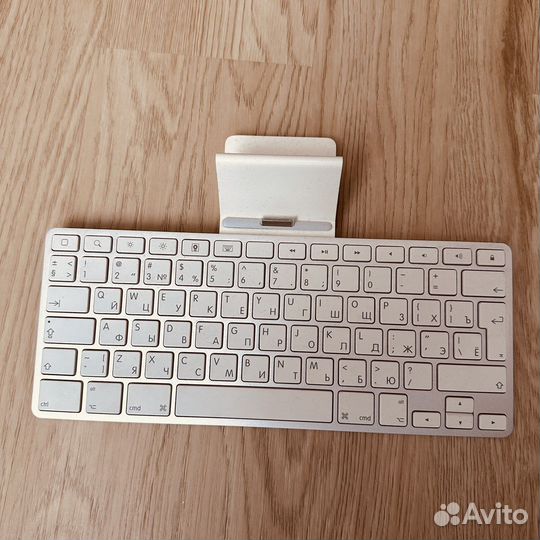 Клавиатура apple для iPad