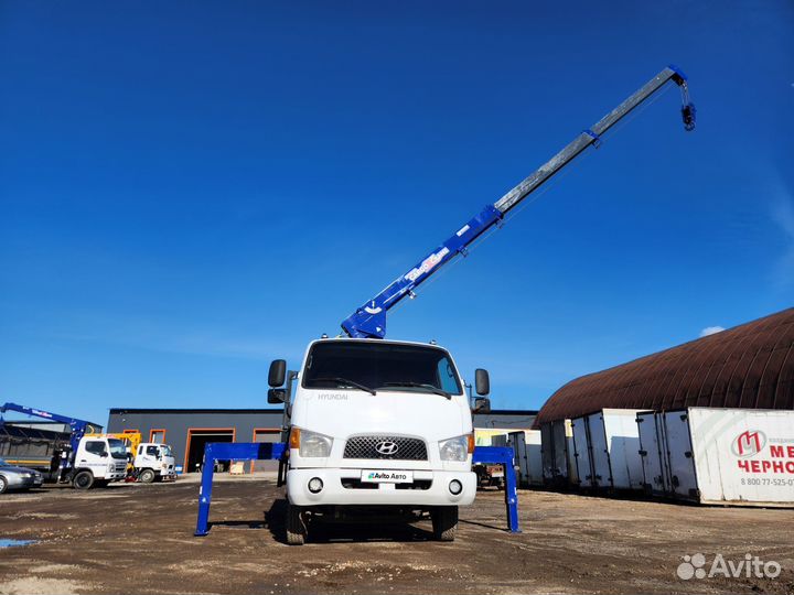 Бортовой грузовик Hyundai HD78 с КМУ Tadano, 2013