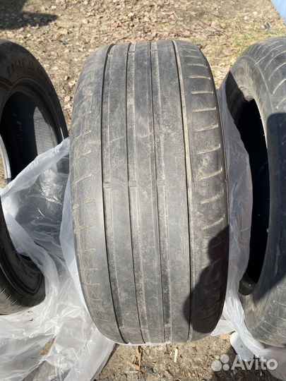 Goodyear Eagle F1 Asymmetric 225/55 R17