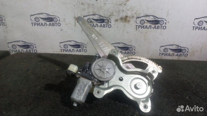 Mitsubishi L200 стеклоподъемник