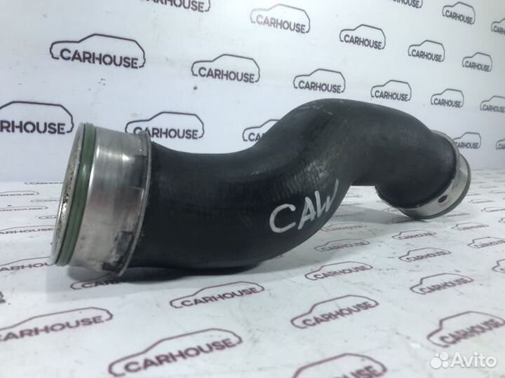 Патрубок интеркулера Volkswagen Tiguan 2.0 CAW