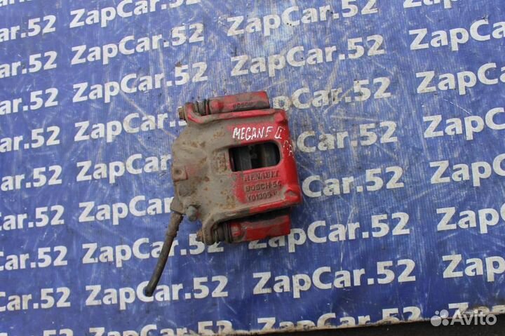 Суппорт передний правый Рено Меган 2