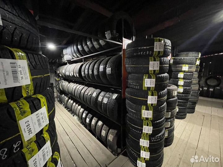 Nokian Tyres Hakkapeliitta R 255/60 R18 112R