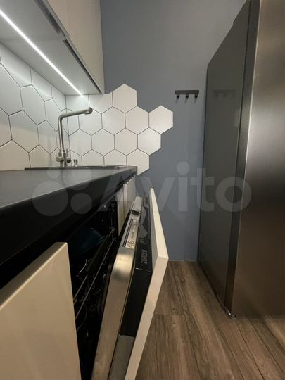 2-к. квартира, 59 м², 6/17 эт.