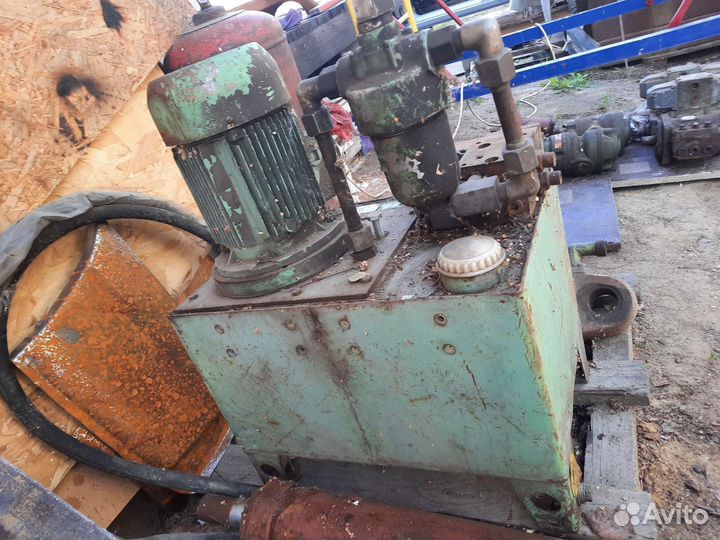 Маслостанция нов. Гидростанция св-М1-25-Н-1,1-10,5