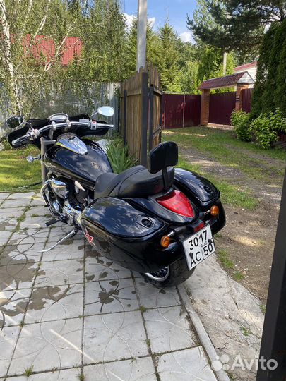 Suzuki Boulevard m 109r