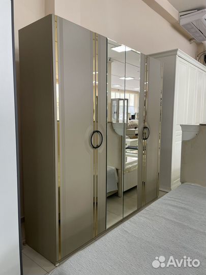 Спальный гарнитур Ника