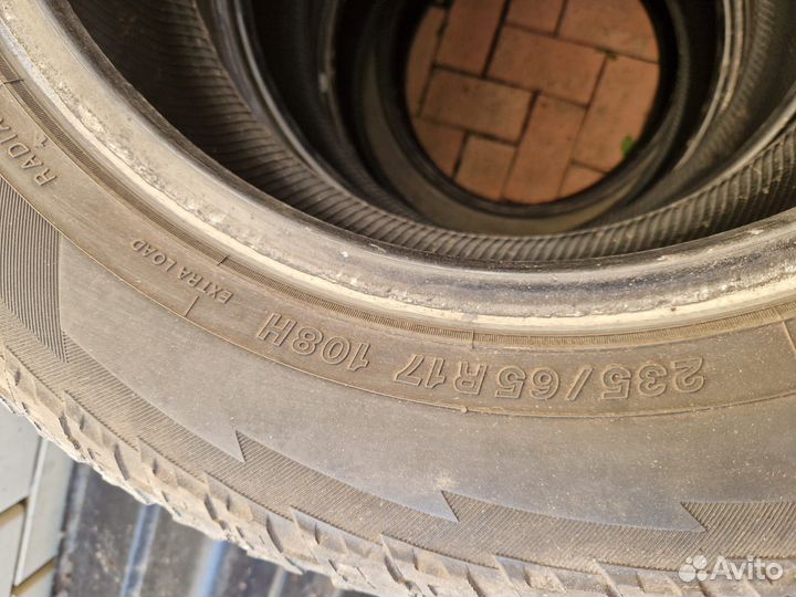 Yokohama Geolandar A/T G015 235/65 R17