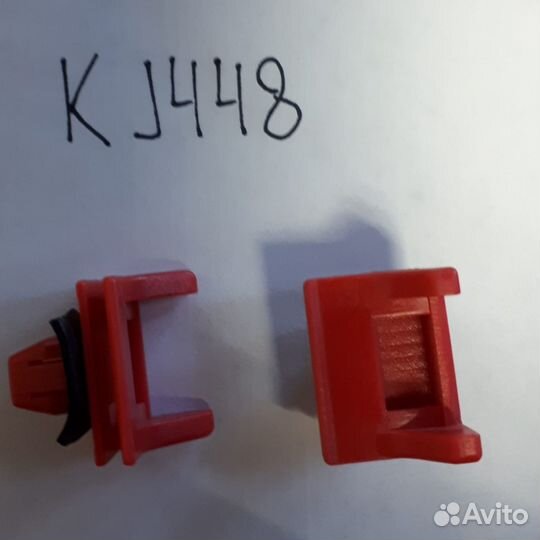 Клипса крепежная KJ448