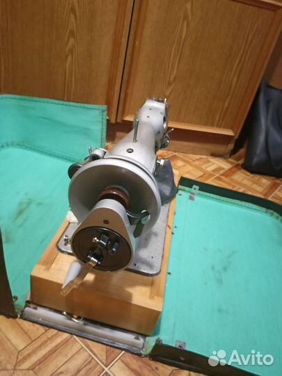 Швейная машина подольск ручная