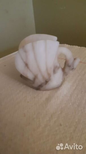 Мраморная пепельница Лебедь