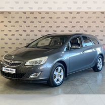 Opel Astra 1.6 MT, 2012, 200 000 км, с пробегом, цена 770 000 руб.