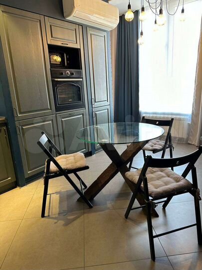 2-к. квартира, 70 м², 8/12 эт.