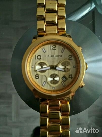 Часы новые