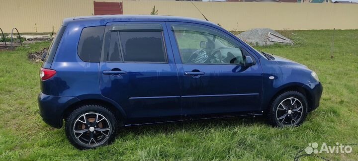 Mazda Demio 1.3 AT, 2004, 215 000 км