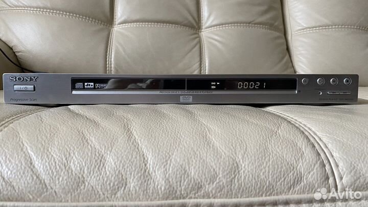 CD/DVD проигрыватель Sony DVP-NS585P