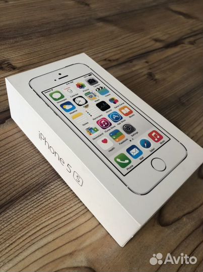 Телефон iPhone 5s