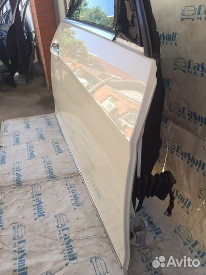 Дверь Mercedes w212