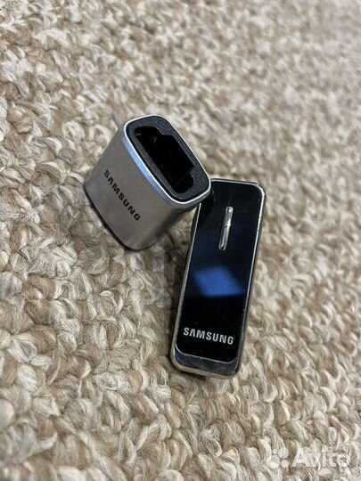 Bluetooth гарнитура samsung