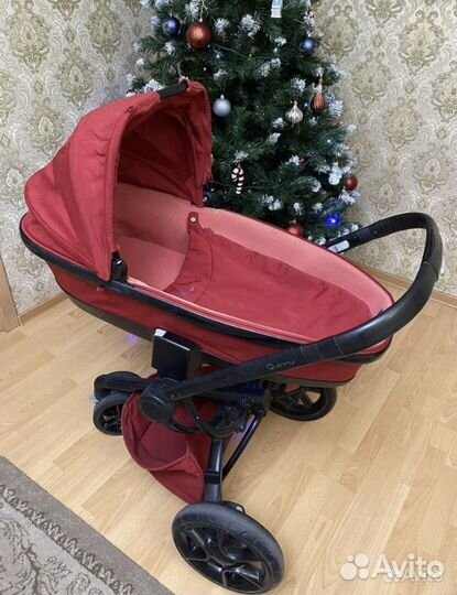 Коляска quinny moodd