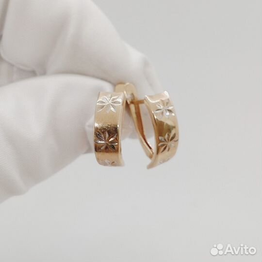 Золотые серьги