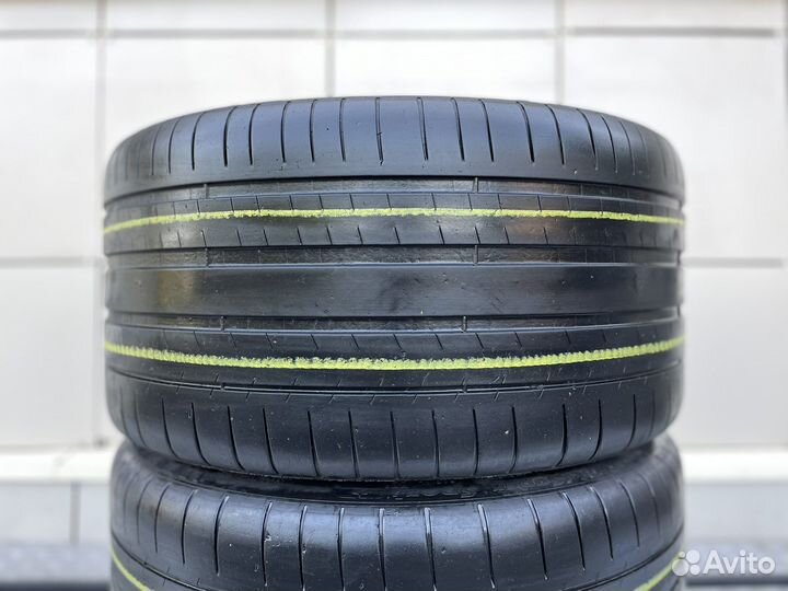 Michelin Pilot Super Sport 325/30 R21