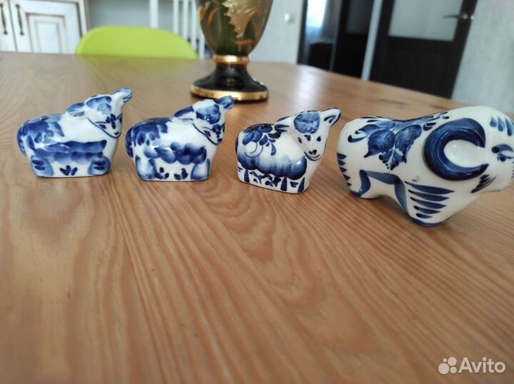 Фигурки гжель