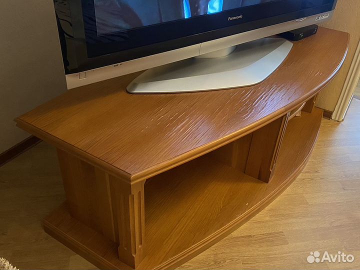 Тумба под телевизор