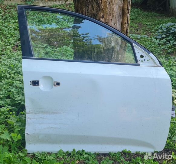 Дверь передняя правая Kia ceed 1