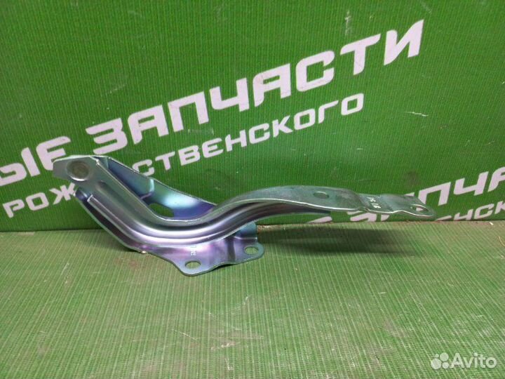 Петля капота Hyundai Solaris 1 2015