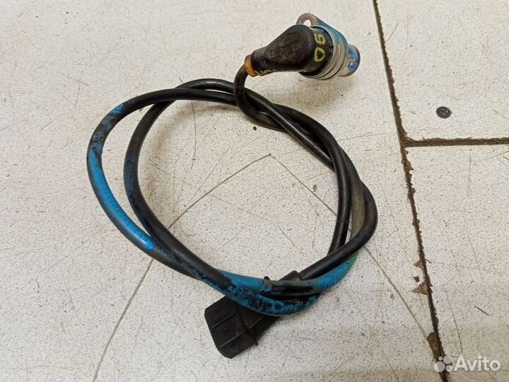 Датчик положения коленвала