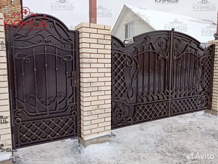Откатные кованные ворота