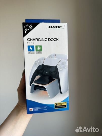 Зарядная станция для геймпадов ps5