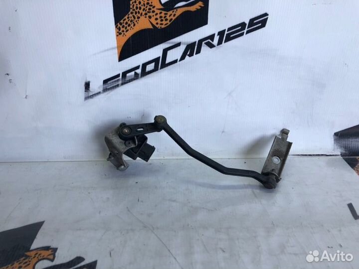 Датчик высоты дорожного просвета передний Volvo