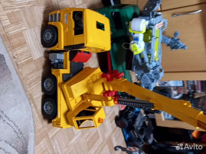 Брудер кран