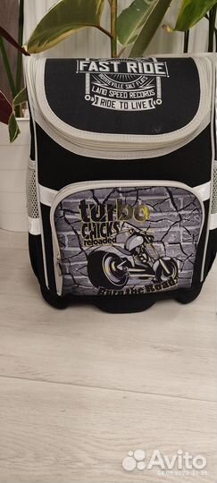 Школьный рюкзак для мальчика