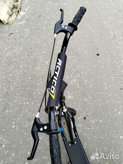 Самокат с надувными колесами