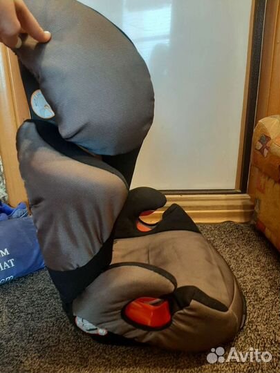 Детское автокресло maxi cosi