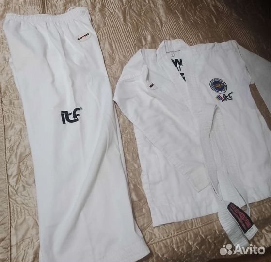 Добок для занятий тхэквондо