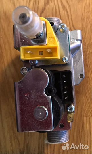 Газовый клапан Honeywell VK 4105 M для котлов Baxi