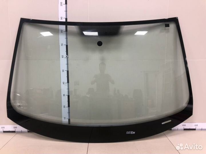 Стекло лобовое ветровое Volkswagen Jetta 1K 2006-2