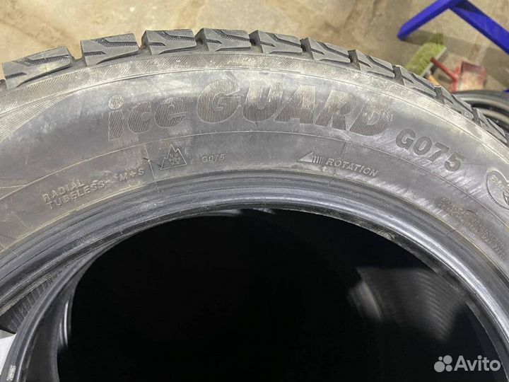 Yokohama Ice Guard G075 275/50 R20