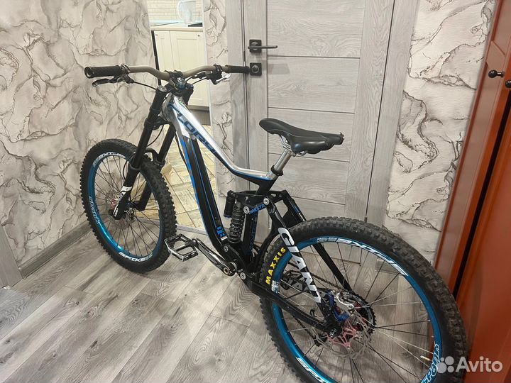 Giant glory 2014 World Cap