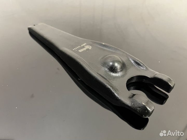 Вилка сцепления кпп Renault Logan Sandero